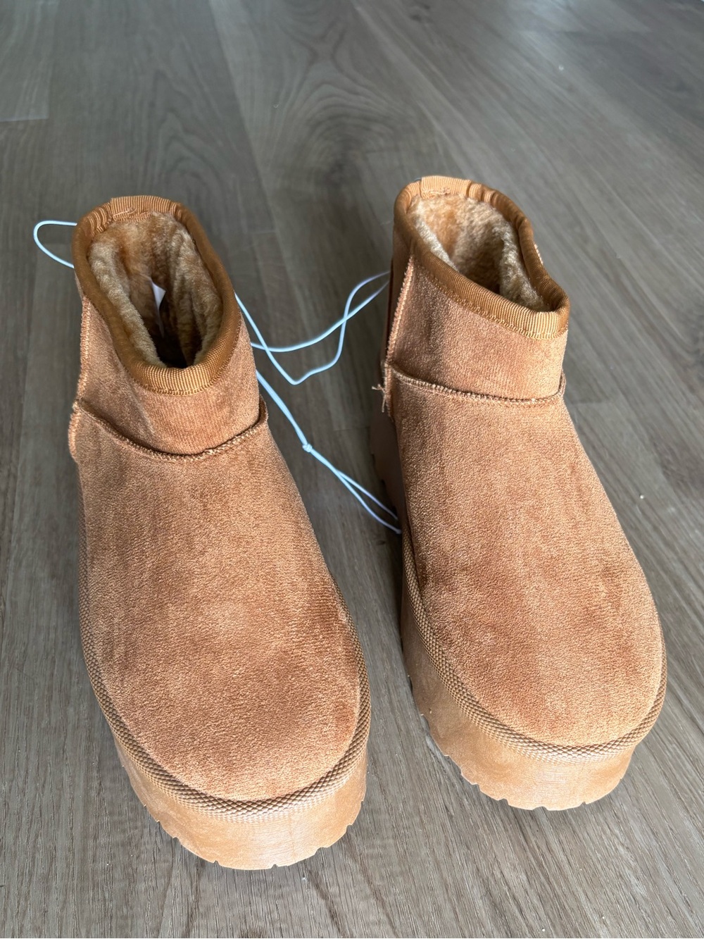 Olivia & Kate Womens Suede Ankle Boots in Chestnut - Size 9
